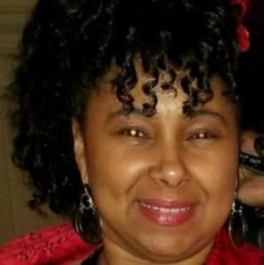 Meet your Posher, Latonya